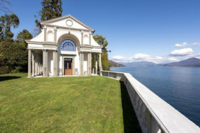 On the Lake Unique Luxury Villa Lake Maggiore